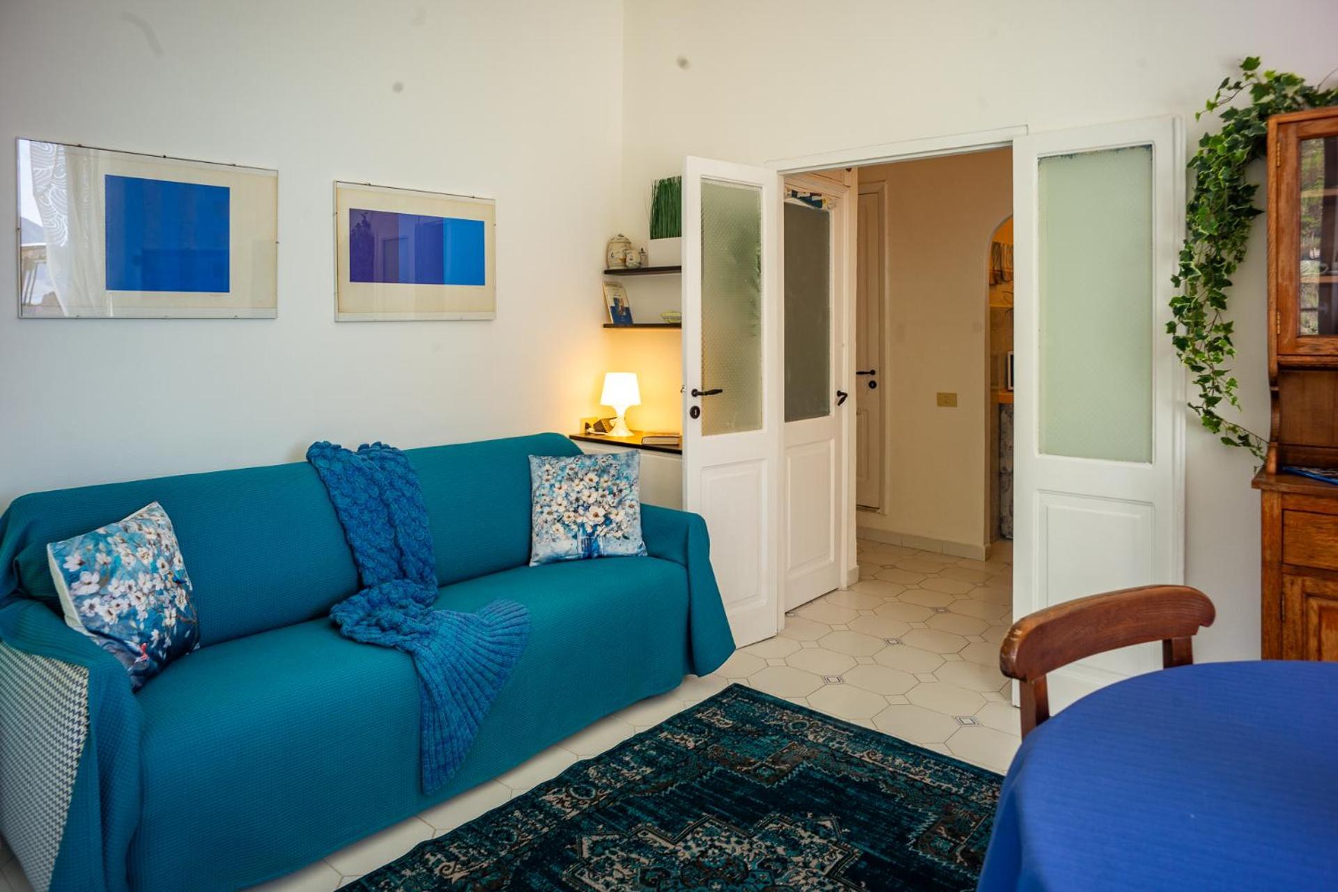 Maemuna Sea View Apartment